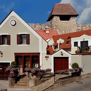 Patria Panzio Erlau