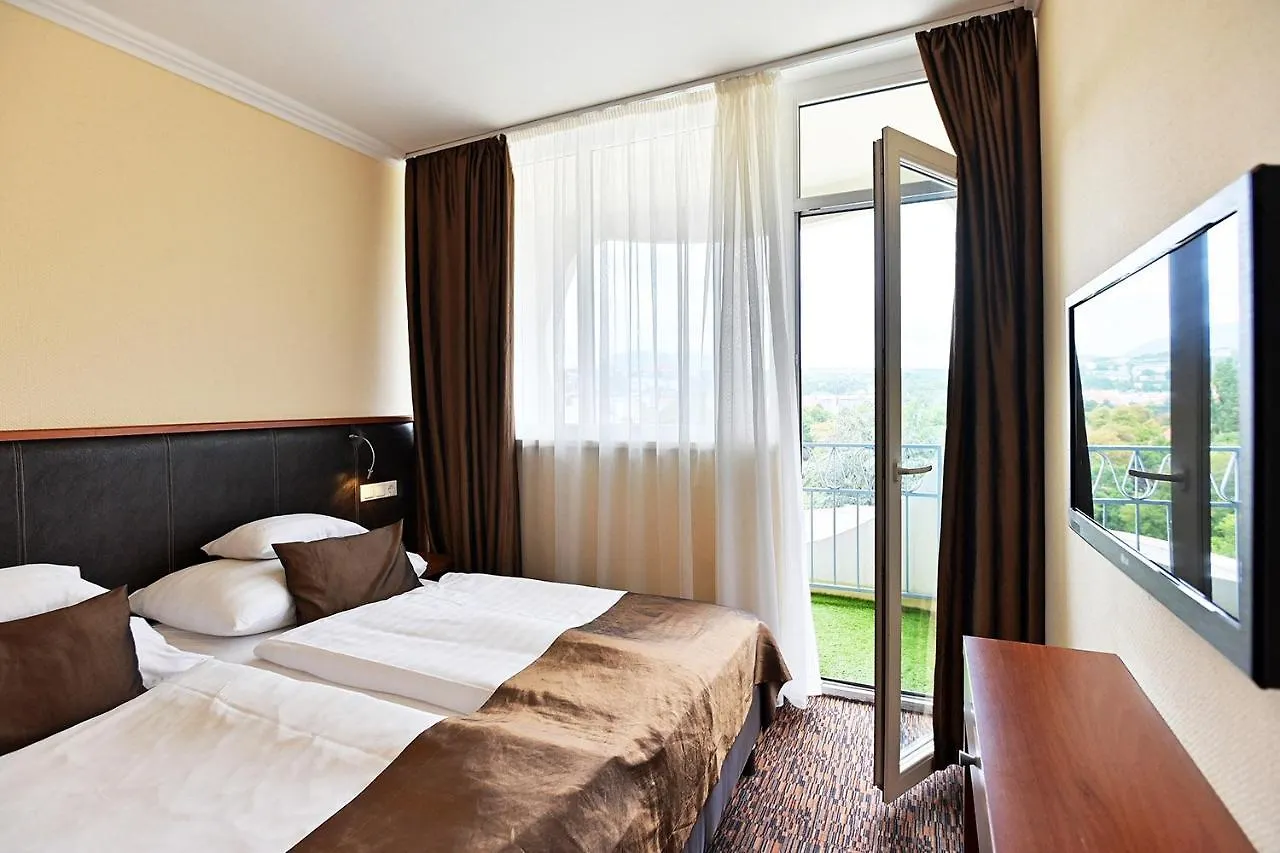 Hotel Eger & Park