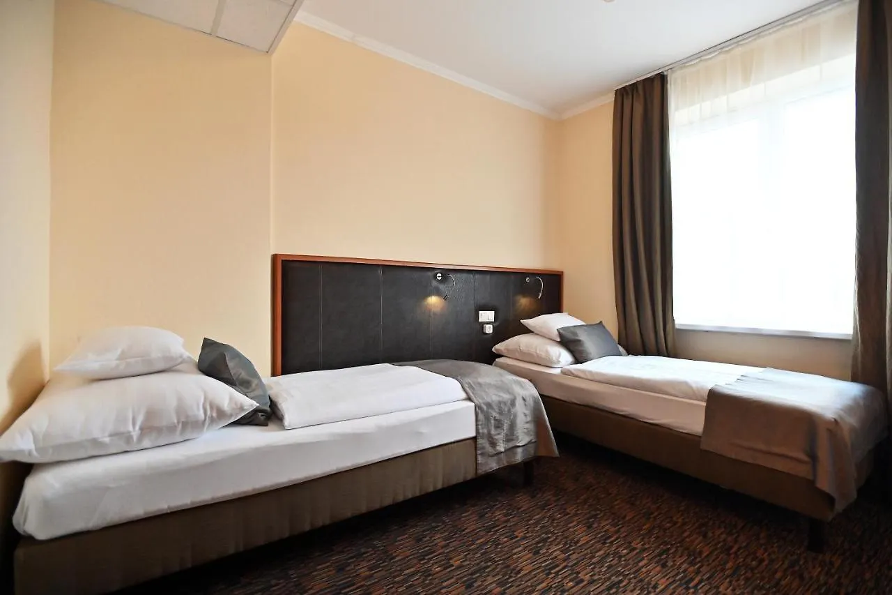 Hotel Eger & Park