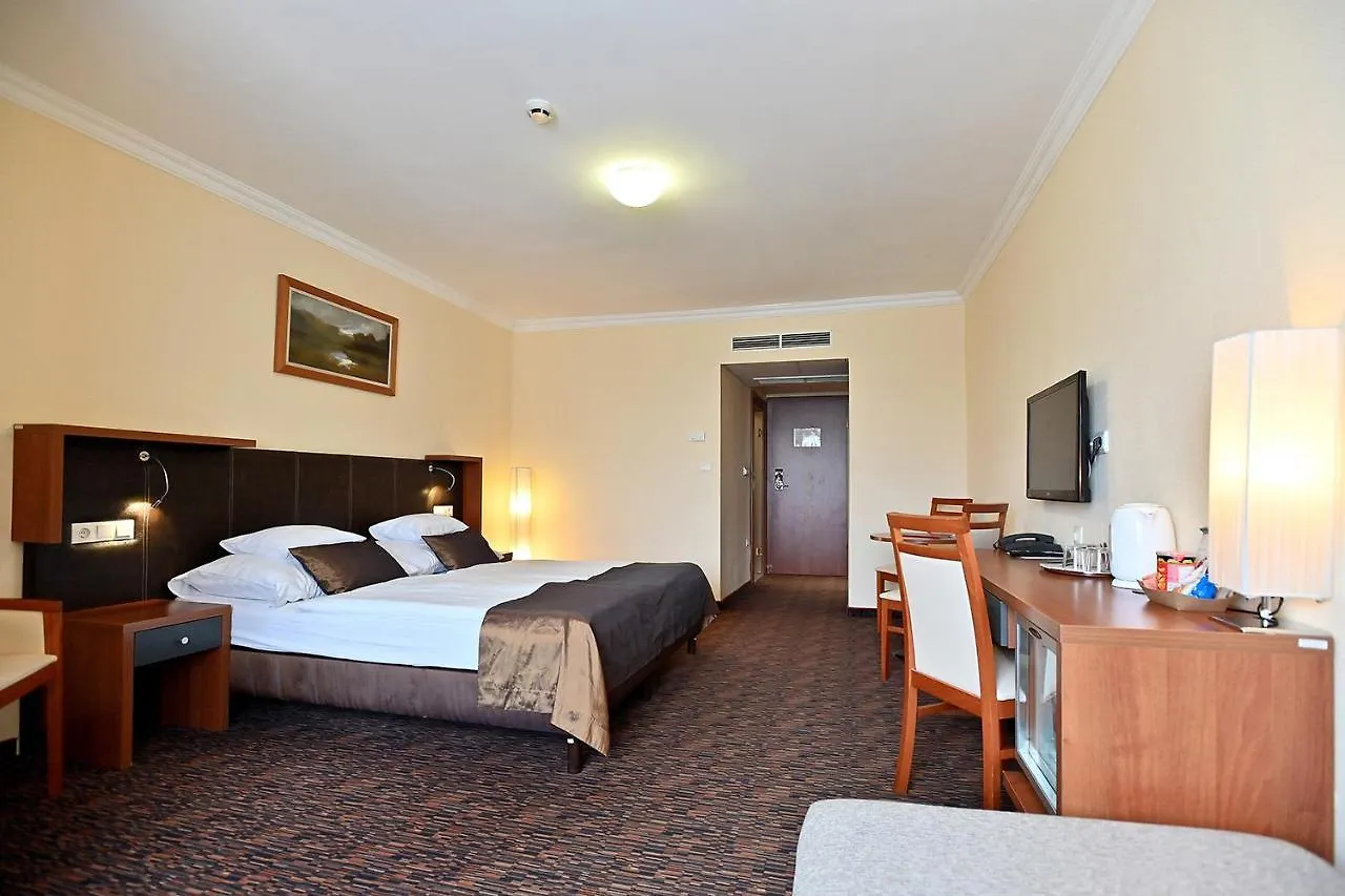 Hotel Eger & Park 4*,  Hongarije